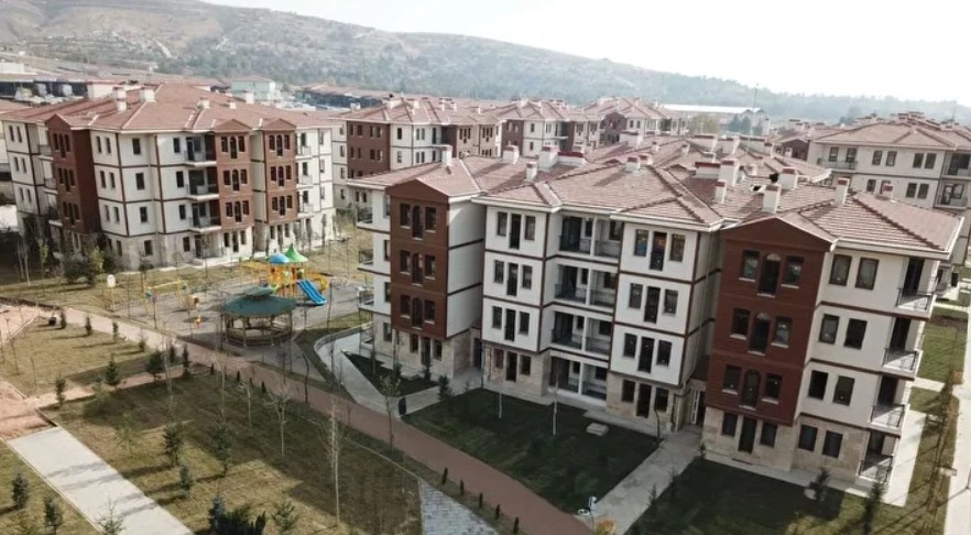 TOKİ 5 Bin TL Başvuru Ücreti: Paralar Hangi Bankaya Yatırılacak? İşte Aracı Kurumlar ve Ödeme Yöntemleri