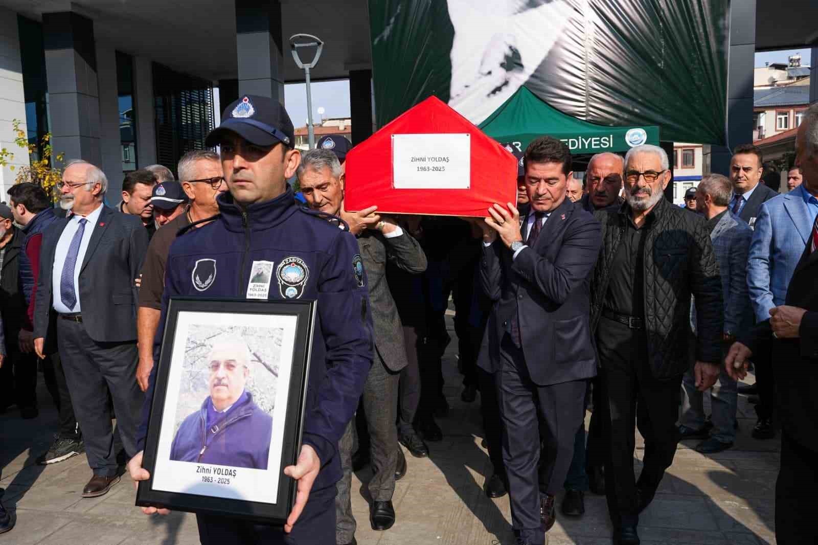 TRABZON'DA ORTAHİSAR BELEDİYESİ ZABITA MÜDÜRLÜĞÜ’NDE GÖREV YAPAN VE GEÇİRDİĞİ KALP KRİZİ SONUCU...