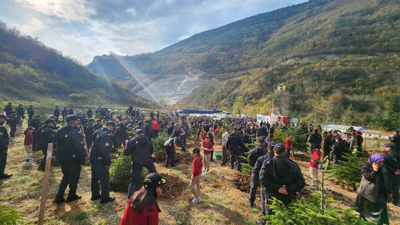 TRABZON'DA TERÖRLE MÜCADELE DAİRE BAŞKANLIĞI, ORMAN BAKANLIĞI, ORMAN GENEL MÜDÜRLÜĞÜ KOORDİNESİNDE...