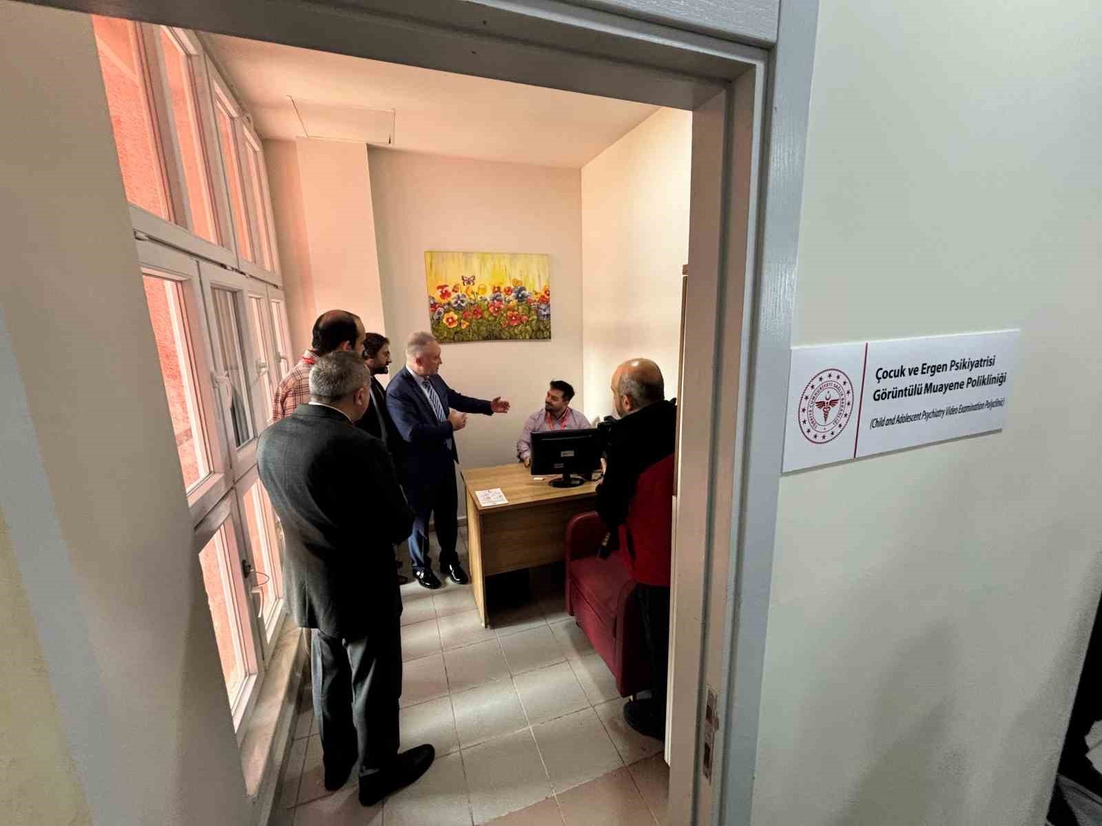 TRABZON KANUNİ EĞİTİM VE ARAŞTIRMA HASTANESİ NUMUNE KAMPÜSÜNDE YALNIZCA 4 METREKARELİK BİR ALANDA...