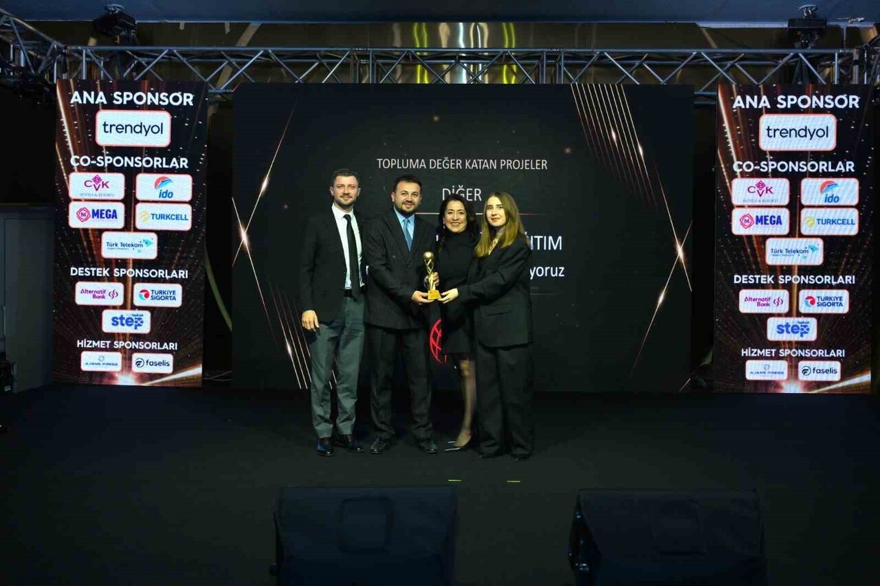 TRAKYA’DA GÖÇMEN KUŞLARIN KORUNMASINA YÖNELİK YÜRÜTÜLEN "TRAKYA’NIN KUŞLARINI HALKALIYORUZ"...