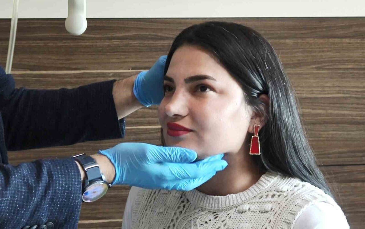 TÜKÜRÜK BEZİNDEKİ TAŞ İÇİN HAKKARİ VE ÇEVRE İLLERDE YILLARCA TEŞHİS VE TEDAVİ ARAYAN NERGİS SEVİK...