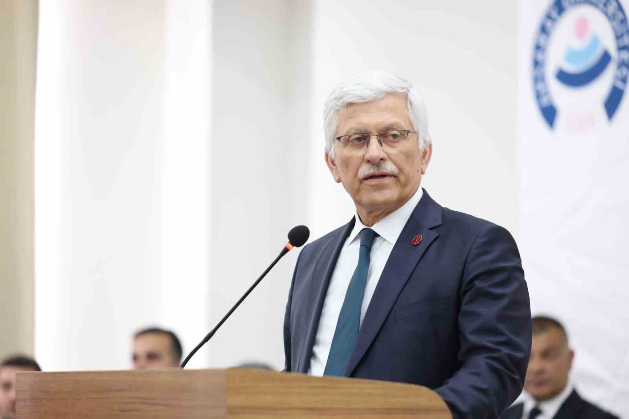 TÜRK VETERİNER HEKİMLER BİRLİĞİ (TVHB) BAŞKANI ALİ EROĞLU, "TVHB OLARAK, SAHİPSİZ HAYVANLARIN...