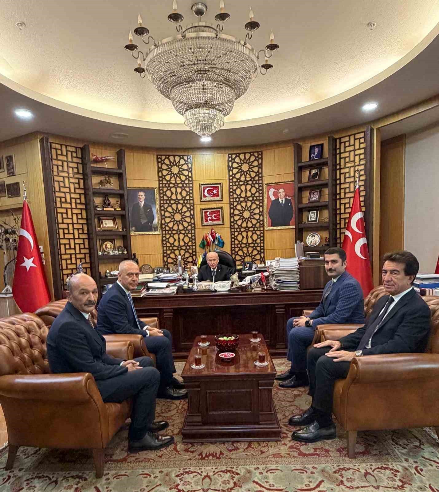 TÜRKİYE BİSİKLET FEDERASYONU BAŞKANI EMİN MÜFTÜOĞLU BAŞKANLIĞINDAKİ HEYET, MİLLİYETÇİ HAREKET...