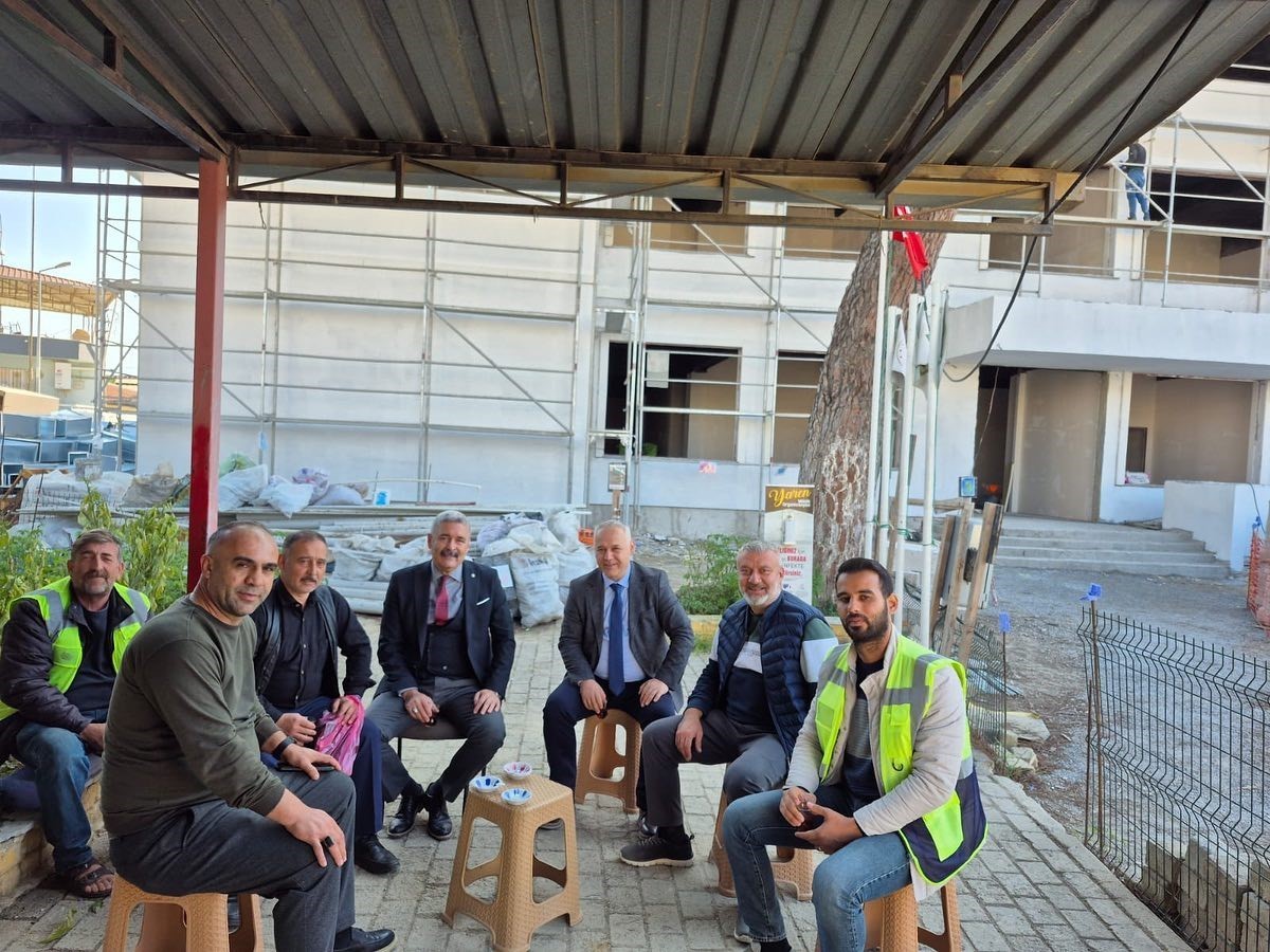 UMURLU MAHALLESİ’NDE YAPIMI SÜREN FATİH İLKOKULU'NDA ÇALIŞMALAR HIZLA İLERLERKEN, YENİ EĞİTİM...