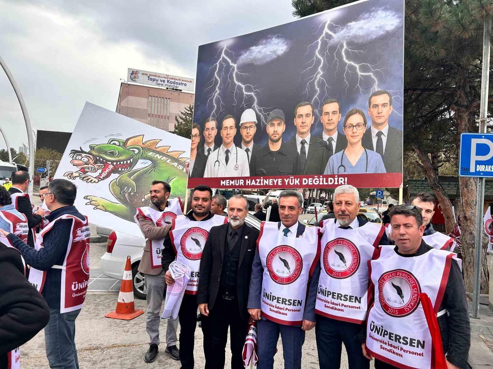 ÜNİVERSİTE İDARİ PERSONEL SENDİKASI (ÜNİPERSEN) GENEL BAŞKANI İBRAHİM GÜZEL, "BORCU BULUNMAYAN...