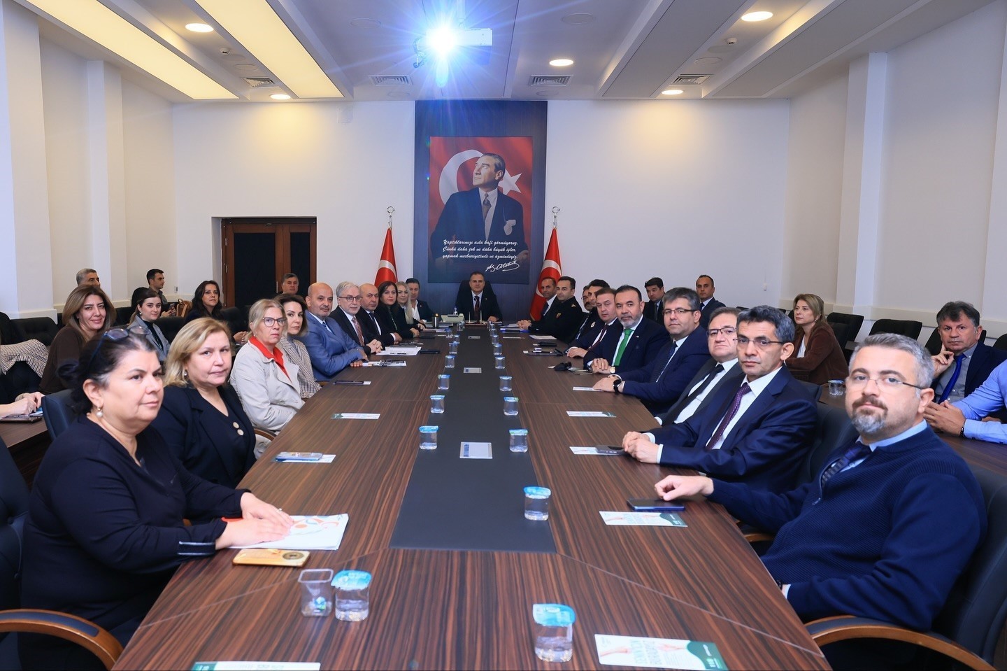 VALİ AKBIYIK'TAN BAĞIMLILIKLA MÜCADELE VURGUSU