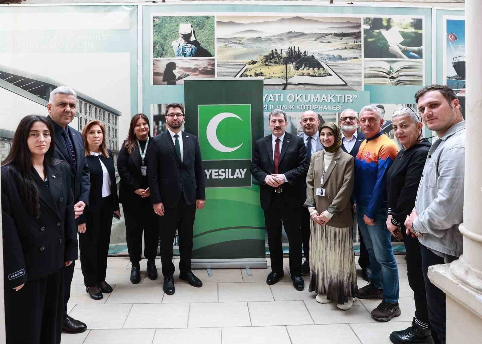 . VALİ ORHAN TAVLI, YEŞİLAY SAMSUN ŞUBESİ VE YEŞİLAY DANIŞMANLIK MERKEZİ’Nİ (YEDAM) ZİYARET EDEREK...