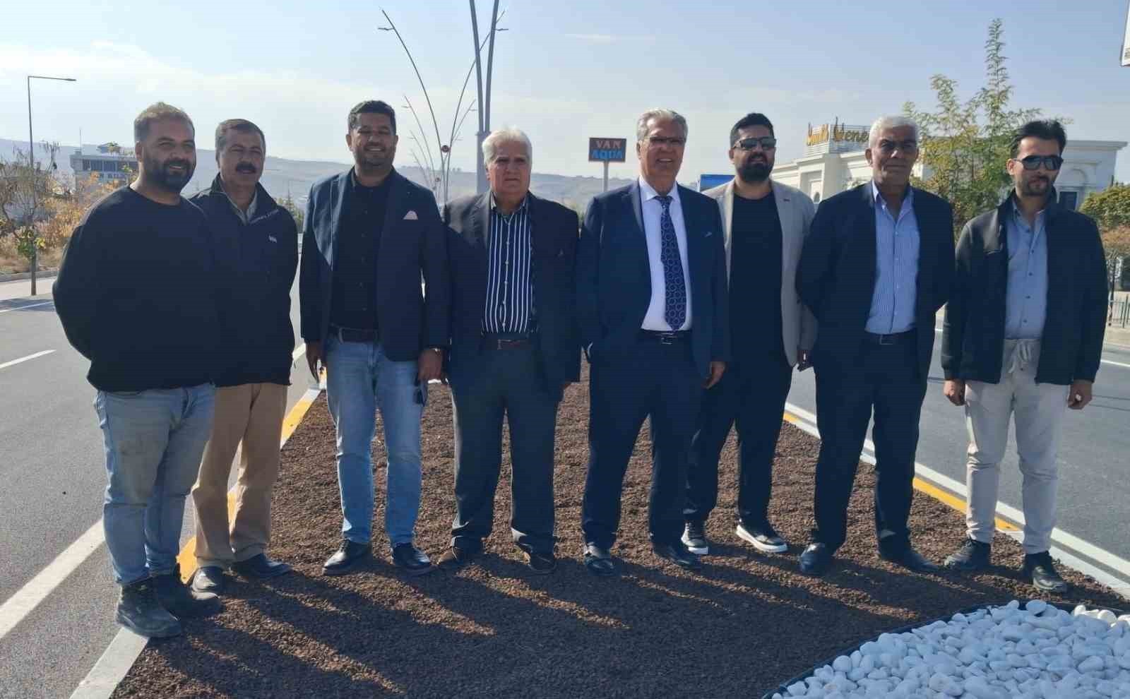 VAN’IN ULAŞIM ALTYAPISINI GÜÇLENDİRECEK VAN ÇEVRE YOLU PROJESİ KAPSAMINDA YAPIMI TAMAMLANAN...