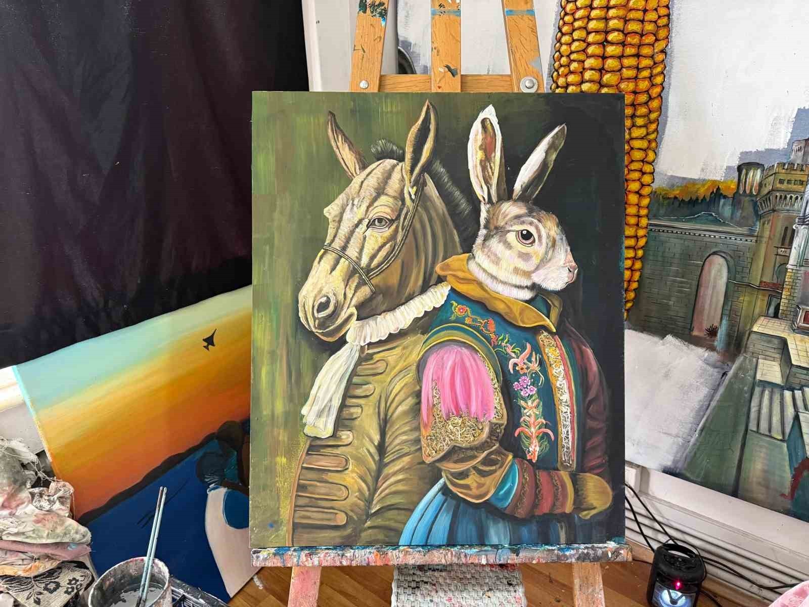 YAPTIĞI DEV MISIR HEYKELİ İÇİN SÖYLEDİĞİ "BEN DE BEĞENMEDİM" SÖZLERİYLE SOSYAL MEDYADA GÜNDEM OLAN...