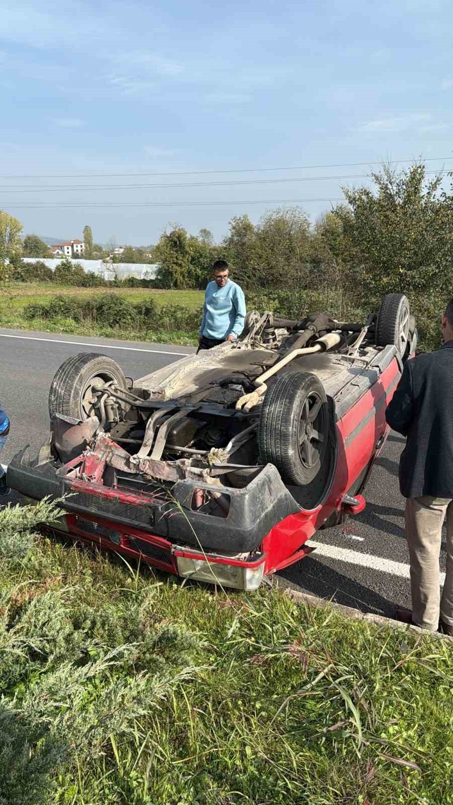 ZONGULDAK’IN ÇAYCUMA İLÇESİNDE MEYDANA GELEN TRAFİK KAZASINDA SÜRÜCÜSÜNÜN DİREKSİYON HAKİMİYETİNİ...