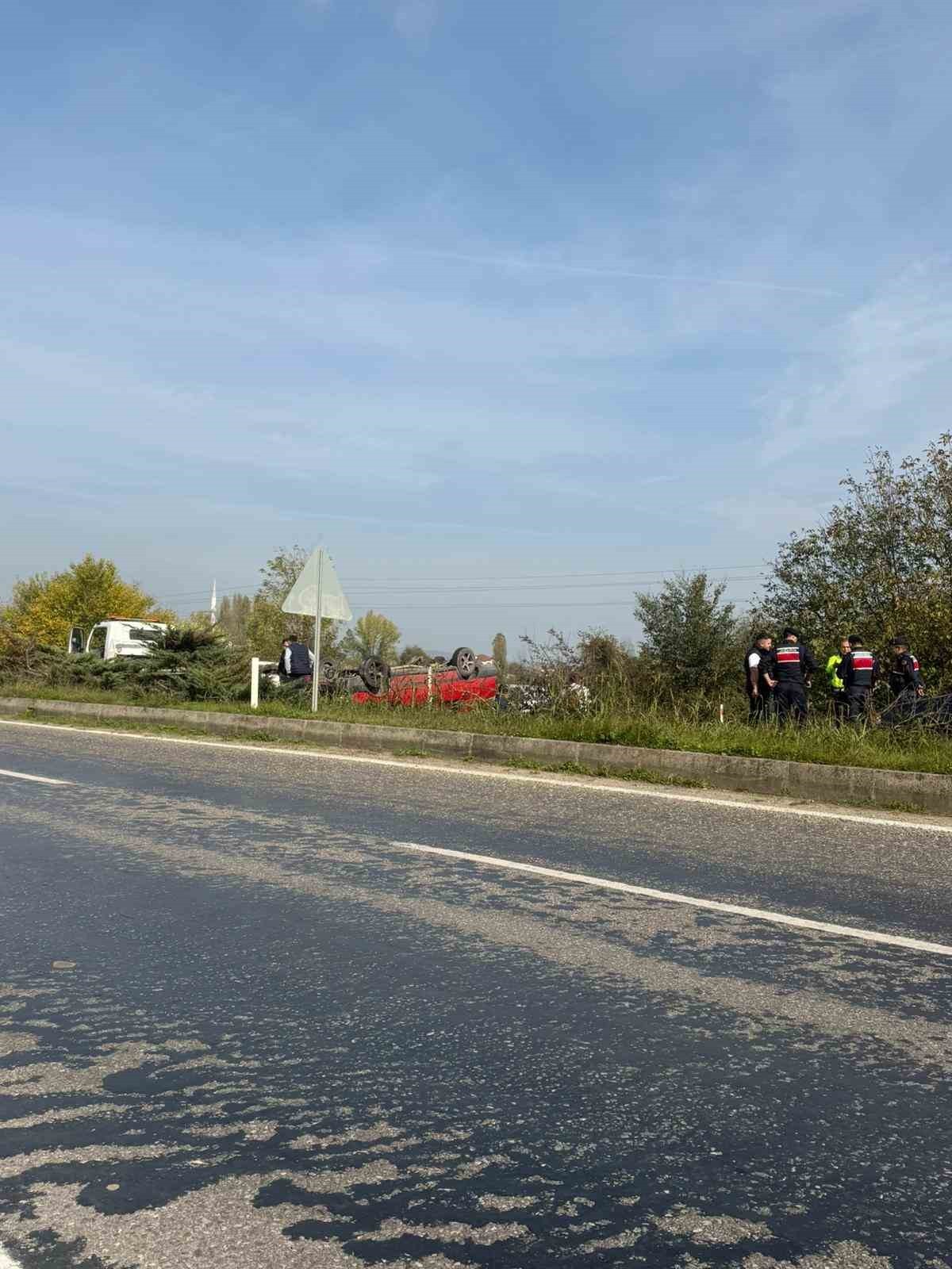 ZONGULDAK’IN ÇAYCUMA İLÇESİNDE MEYDANA GELEN TRAFİK KAZASINDA SÜRÜCÜSÜNÜN DİREKSİYON HAKİMİYETİNİ...