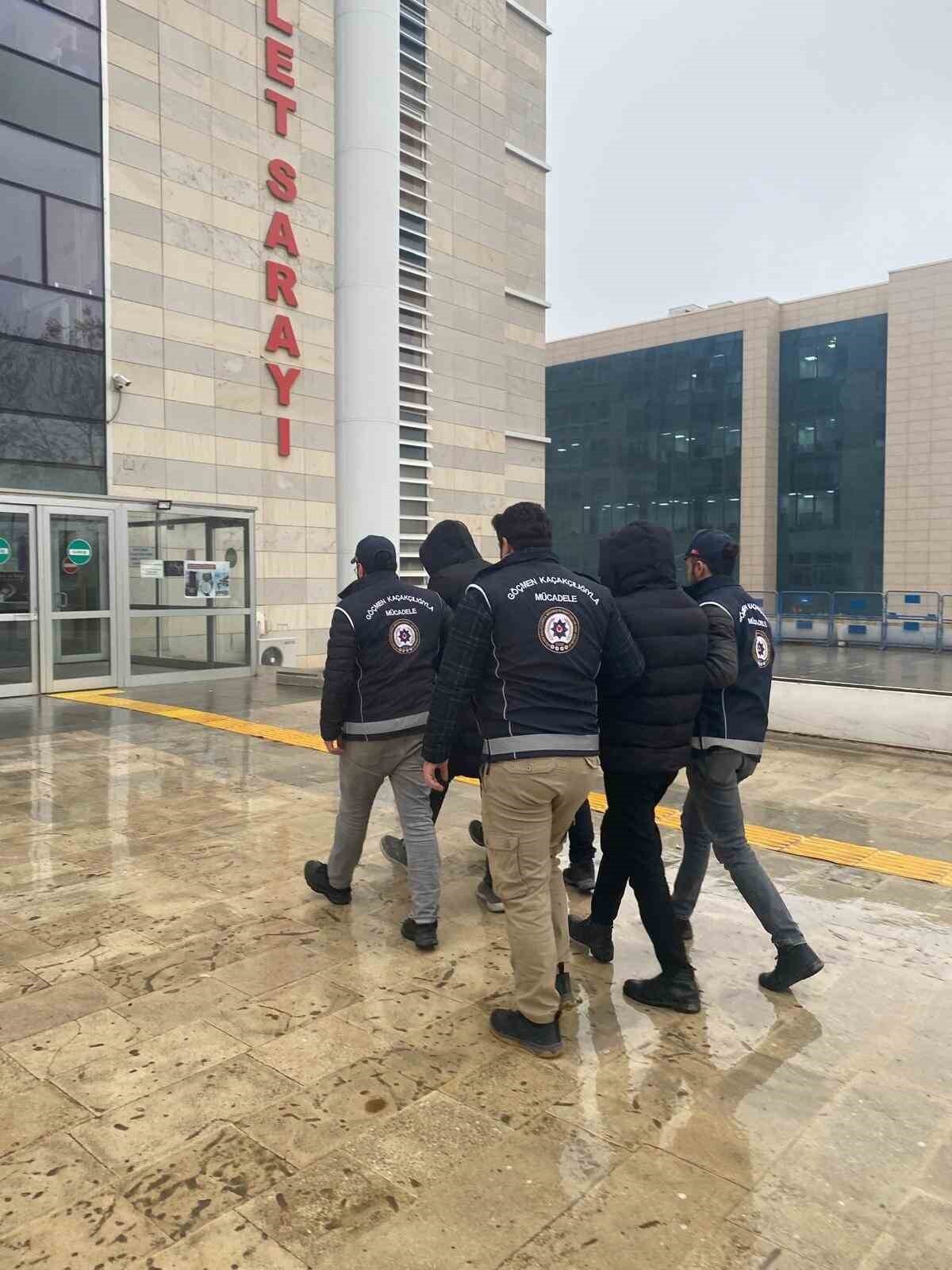 2 ORGANİZATÖR TUTUKLANDI.