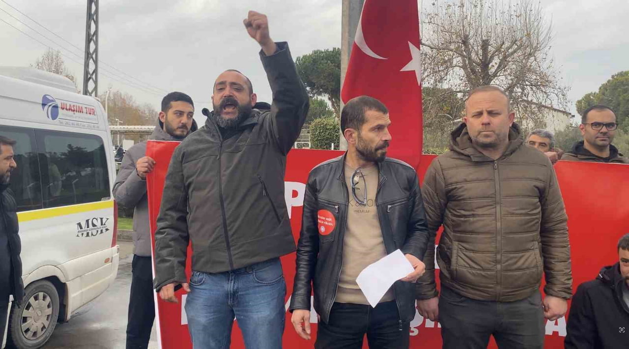 24 ARALIK 2025 ÇARŞAMBA GÜNÜ TOPLANAN BAŞKANLAR KURULU, İŞYERLERİNDE VE ÜLKEDE YAŞANAN SORUNLARIN...