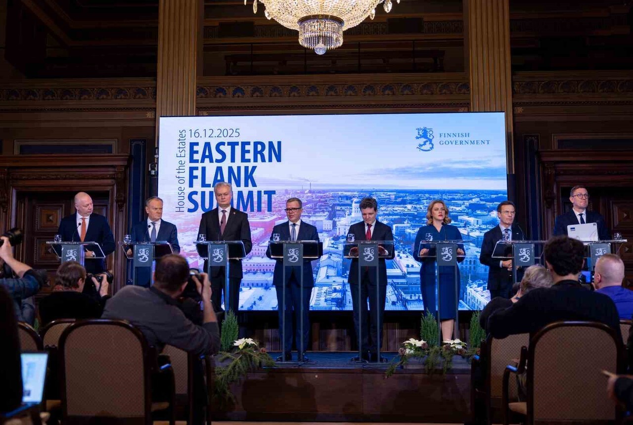 AB'DEKİ DOĞU KANADI ÜLKELERİ İLK KEZ ZİRVE DÜZENLEDİ