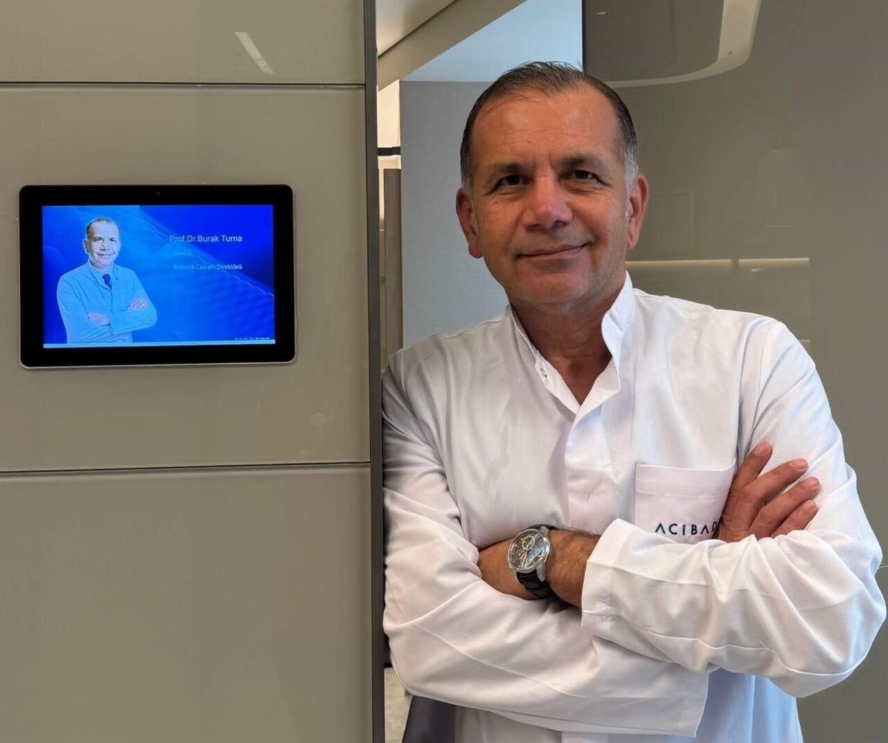 ACIBADEM KENT HASTANESİ ÜROLOJİ UZMANI PROF. DR. BURAK TURNA