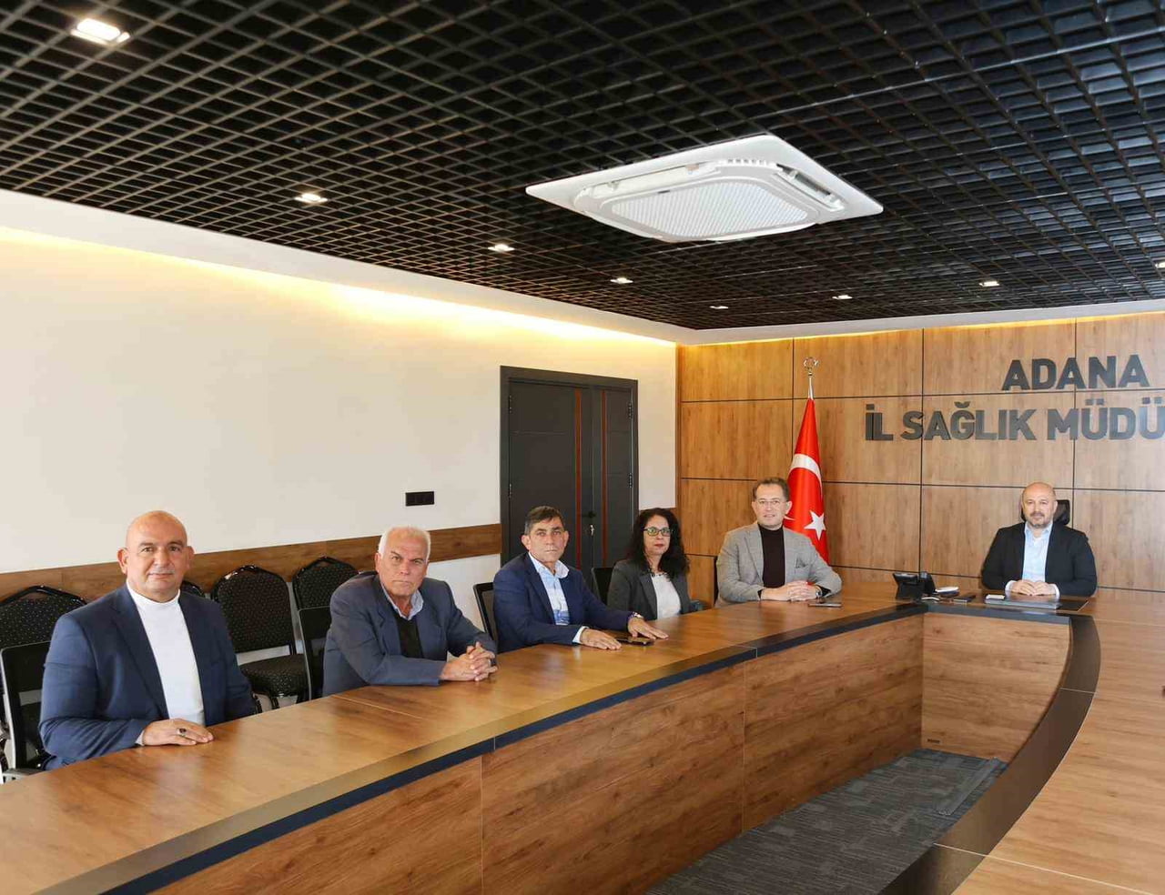 ADANA İL SAĞLIK MÜDÜRÜ UZM. DR. HALİL NACAR, ÇEŞİTLİ MAHALLE MUHTARLARINA SAĞLIK HİZMETLERİNİ...