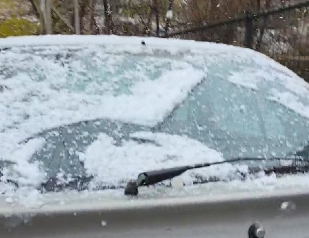 ADANA’NIN TUFANBEYLİ İLÇESİNDE KISA SÜRELİ ETKİLİ OLAN KAR YAĞIŞI VATANDAŞI...