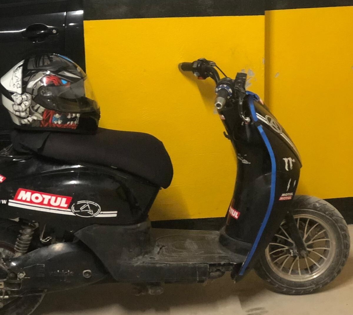 ADIYAMAN’DA PARK HALİNDEKİ BİR ELEKTRİKLİ BİSİKLET KİMLİĞİ BELİRSİZ ŞAHIS YADA ŞAHISLAR TARAFINDAN...