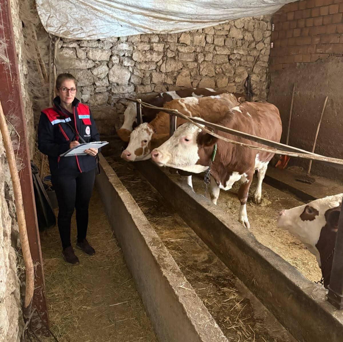 AFYONKARAHİSAR'DA KIRSAL KALKINMADA UZMAN ELLER PROJELERİNİN DESTEKLENMESİ PROGRAMI ÇERÇEVESİNDE...