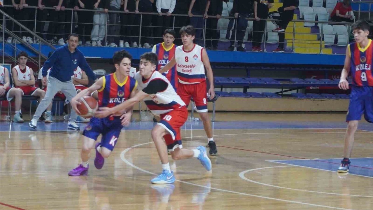 AFYONKARAHİSAR'DA OKUL SPORLARI GENÇ ERKEKLER BASKETBOL MÜSABAKALARI, PROF. DR. VEYSEL EROĞLU SPOR...