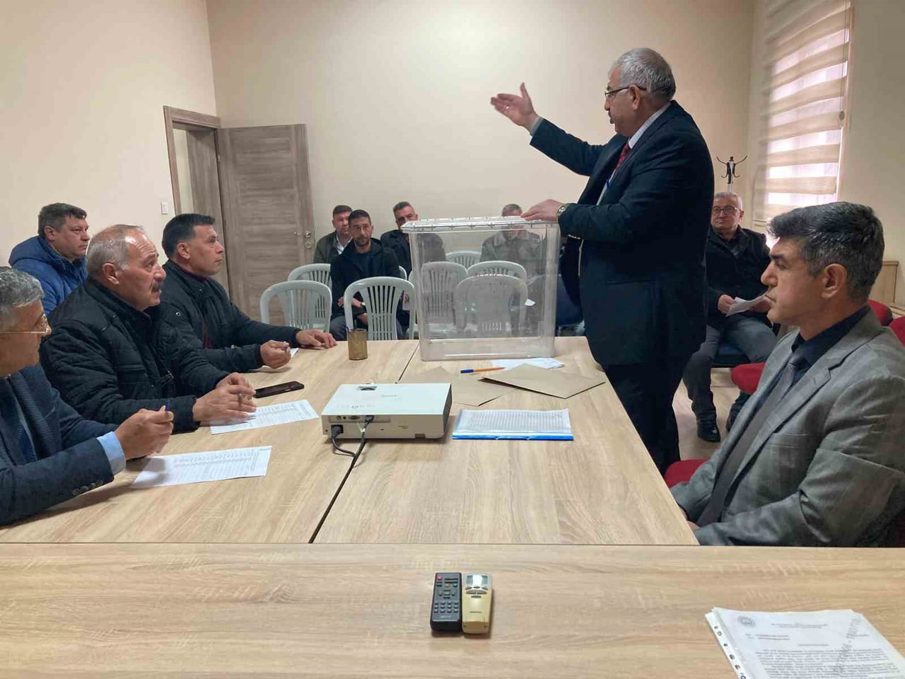 AFYONKARAHİSAR’IN SULTANDAĞI İLÇESİNDE SOSYAL YARDIMLAŞMA VE DAYANIŞMA VAKFI(SYDV) MÜTEVELLİ...