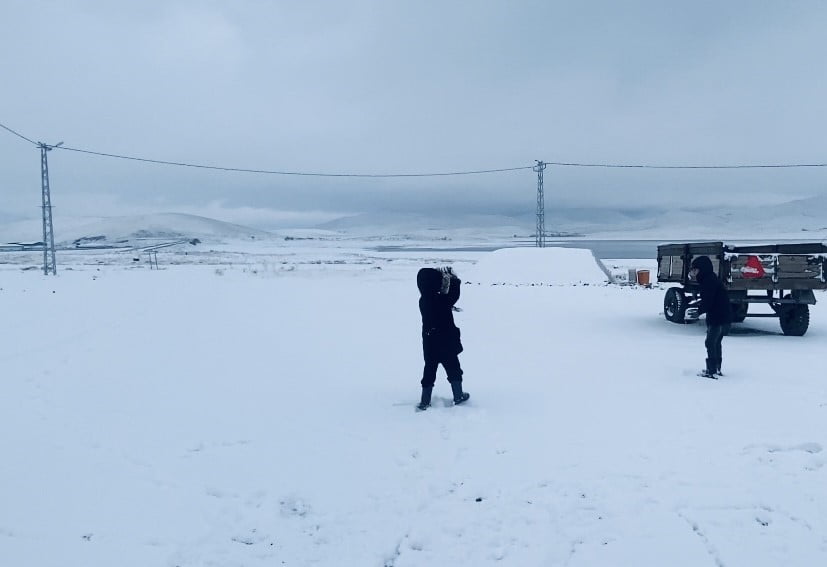 AĞRI’DA KÖY OKULLARI VE TAŞIMALI EĞİTİME 1 GÜN ARA