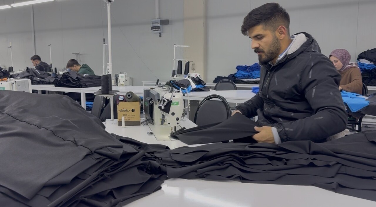 AĞRI’DA TEKSTİLKENT YATIRIMI BÖLGE EKONOMİSİNE KATKI SAĞLADI