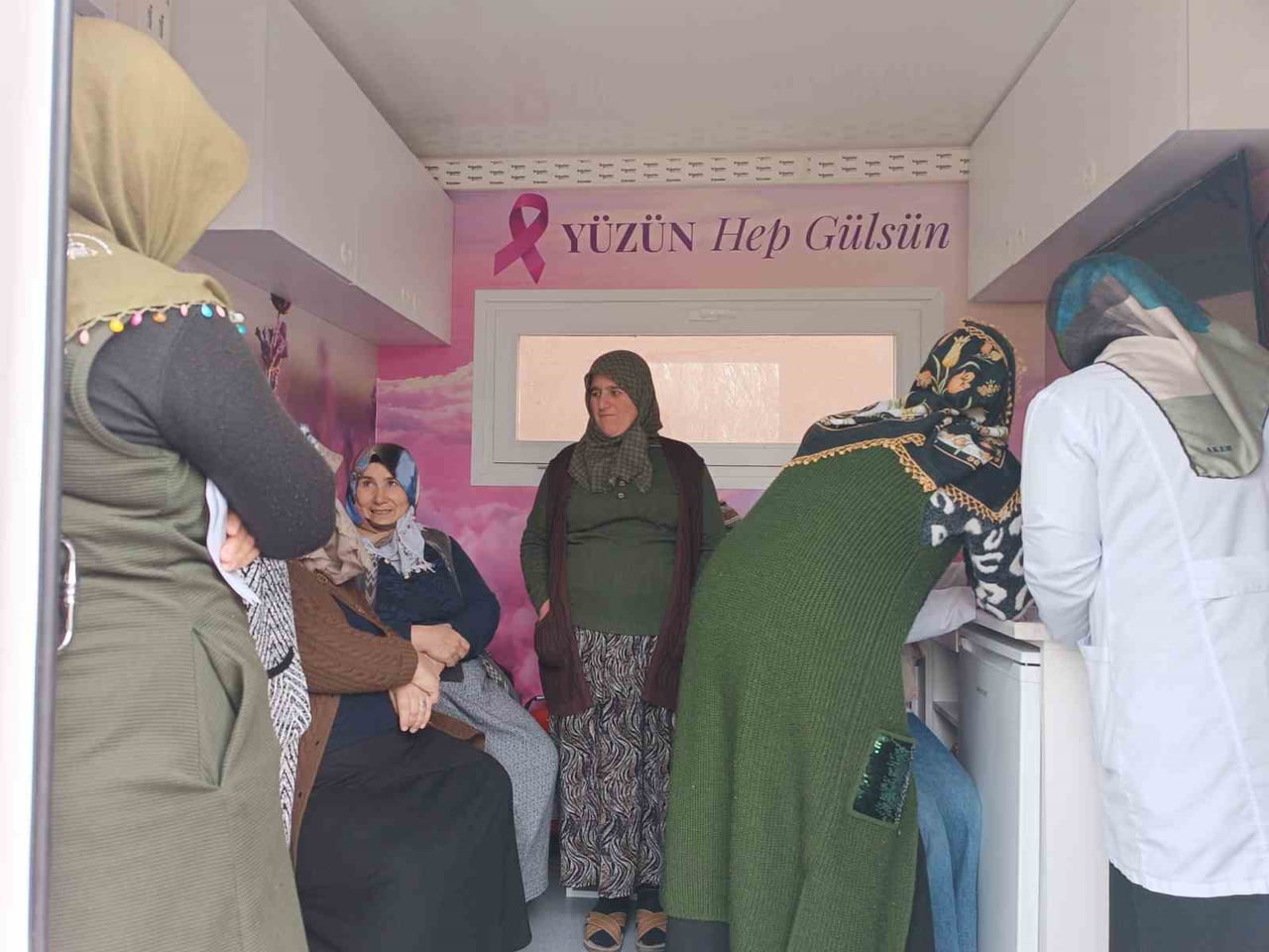 AĞRI VALİLİĞİ HİMAYELERİNDE, İL SAĞLIK MÜDÜRLÜĞÜ İLE İBRAHİM ÇEÇEN VAKFI İŞ BİRLİĞİNDE VE SERHAT...