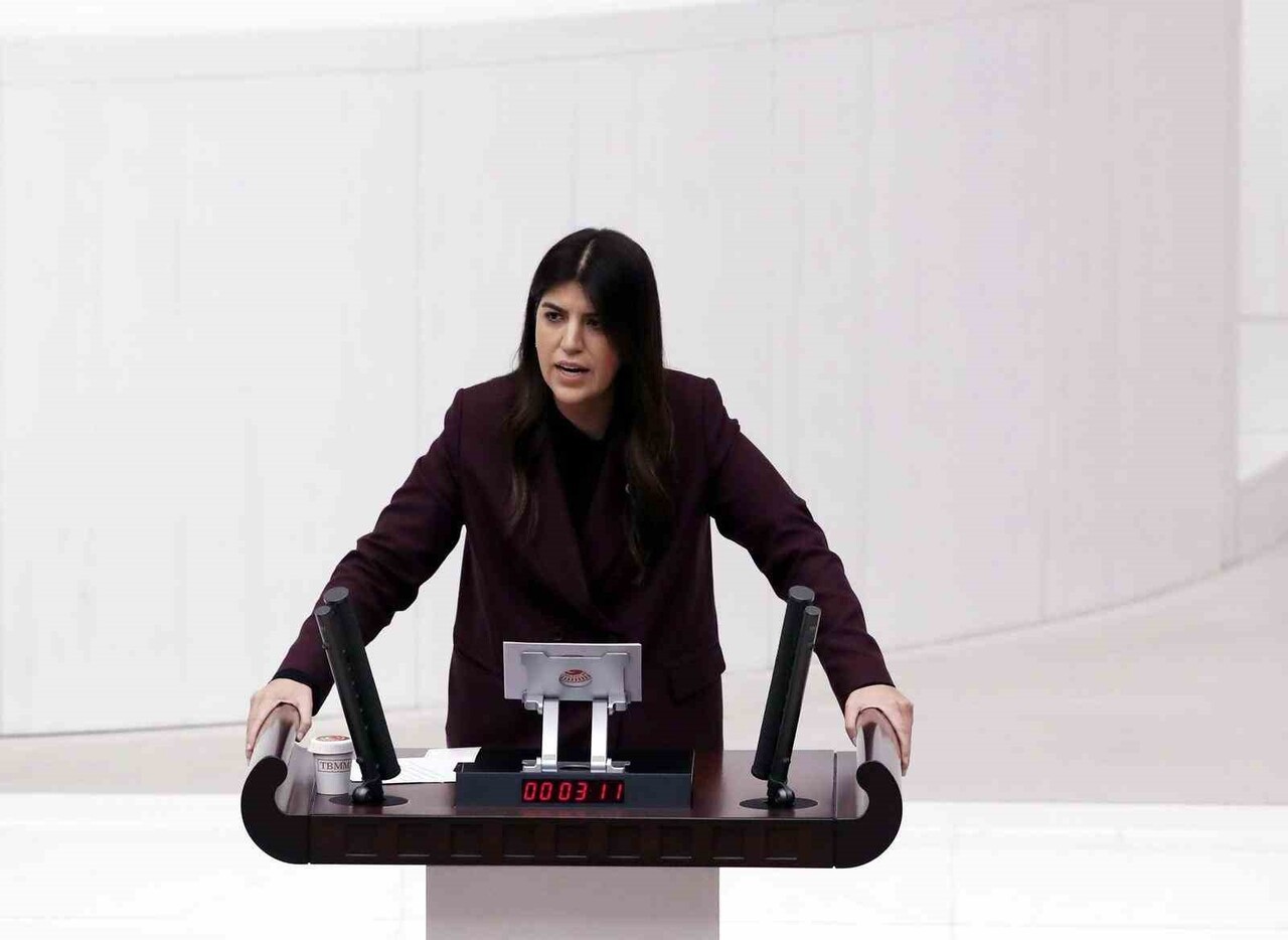 AK PARTİ İSTANBUL MİLLETVEKİLİ DERYA AYAYDIN, SANAYİ VE TEKNOLOJİ BAKANLIĞI'NIN 2026 YILI BÜTÇESİ...