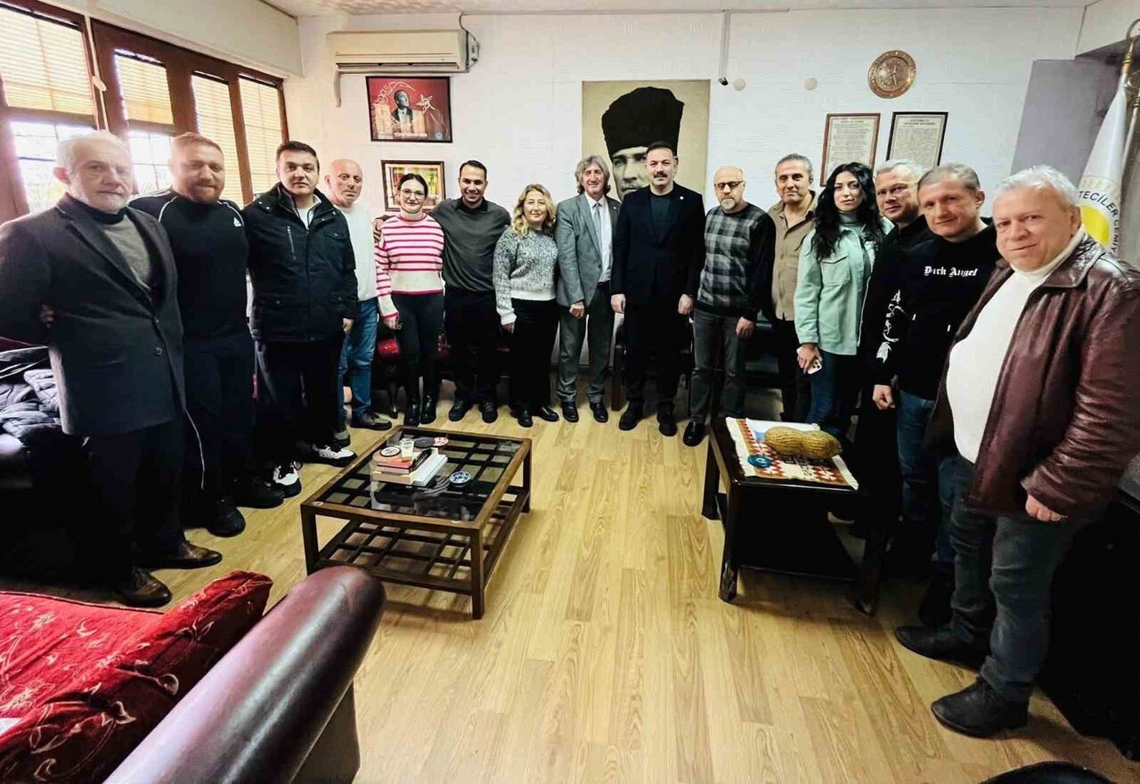 AK PARTİ ZONGULDAK İL BAŞKANI MUSTAFA ÇAĞLAYAN, ZONGULDAK GAZETECİLER CEMİYETİ’NİN (ZGC) EDİTÖR...