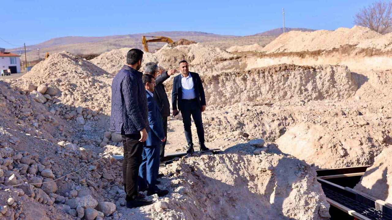 AKÇADAĞ’DA MEVSİMLİK TARIM İŞÇİLERİ İÇİN YENİ BARINMA ALANI