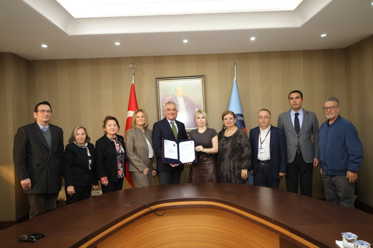 AKDENİZ ÜNİVERSİTESİ HASTANESİ’NE, ANTALYA ÜNİVERSİTE DESTEKLEME VAKFI TARAFINDAN ANJİYOGRAFİ...