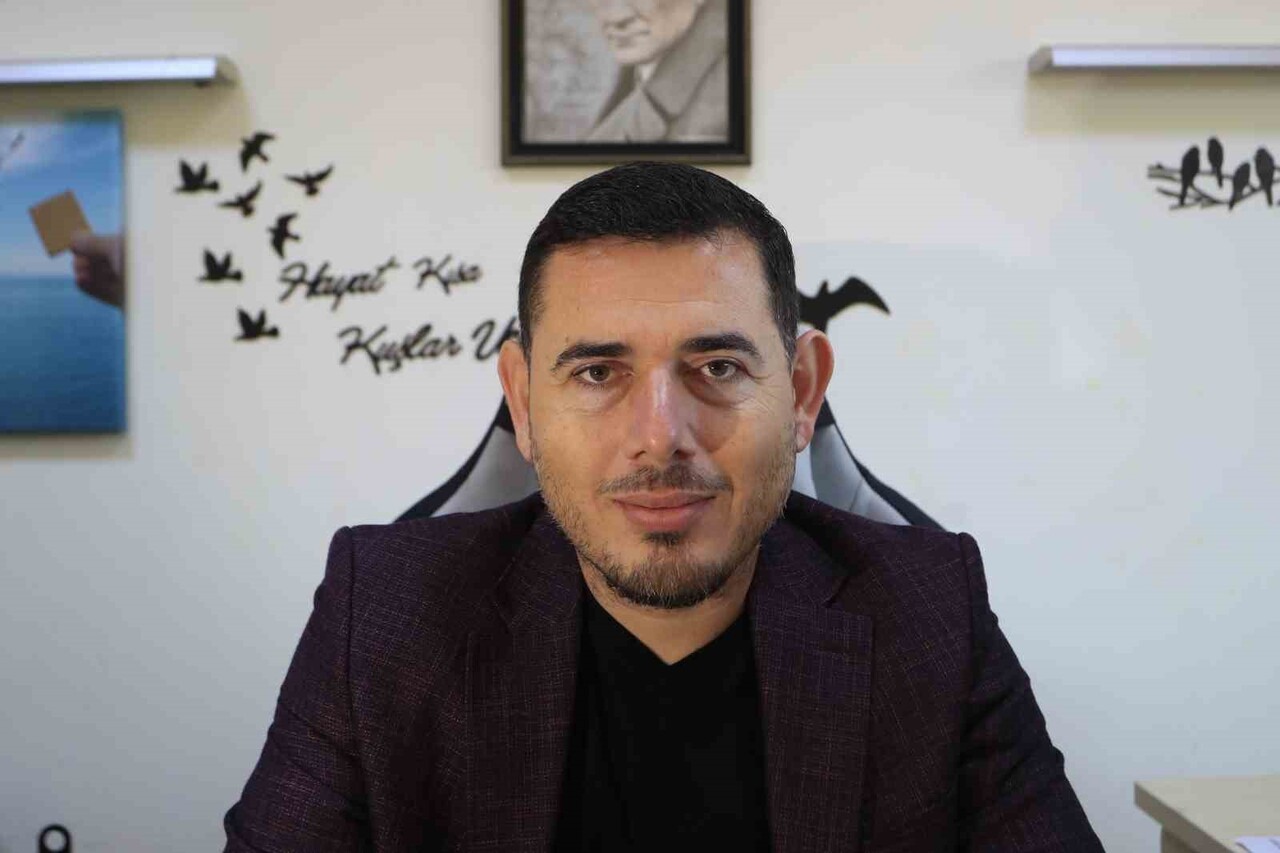 AKDENİZ ÜNİVERSİTESİ TIP FAKÜLTESİ HASTANESİ PSİKİYATRİ ANABİLİM DALI BAŞKANI DOÇ. DR. ALİ...