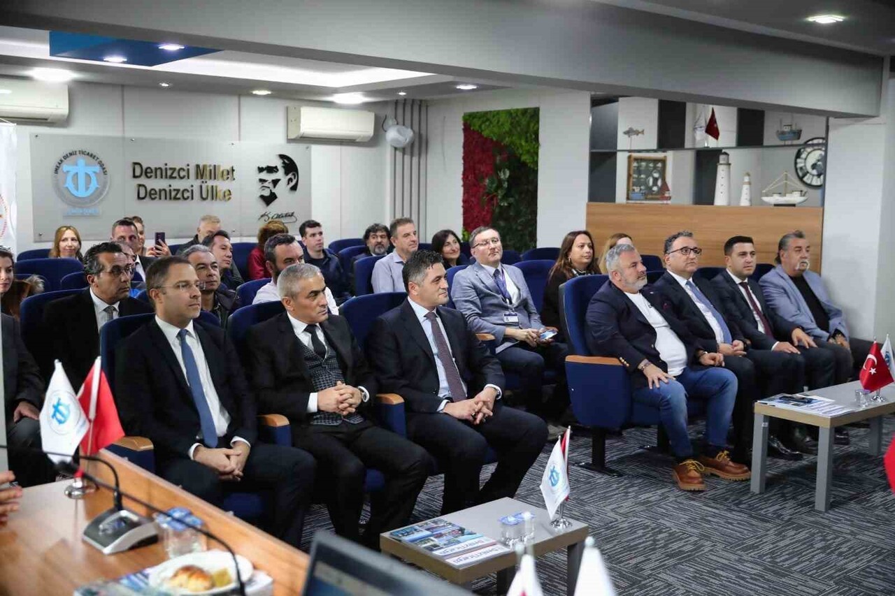 ALİAĞA KÖRFEZİ'NDE HAYALET AĞLARIN TEMİZLENMESİ, DENİZ CANLILARININ YAŞAM ALANLARININ...