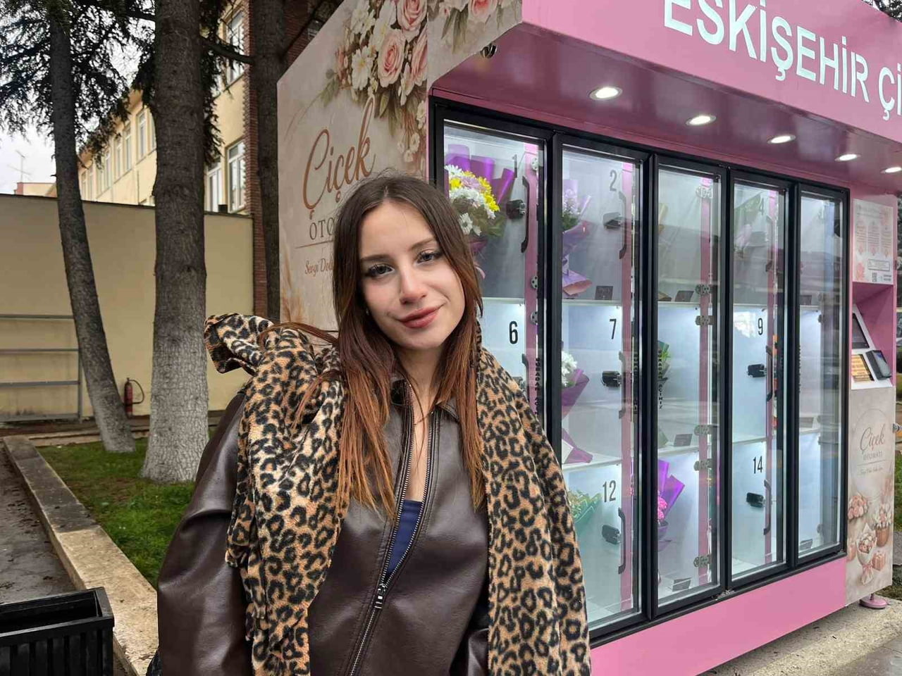 ANADOLU ÜNİVERSİTESİ’NDE ÖĞRENCİ OLAN 19 YAŞINDAKİ İREM DUŞ,