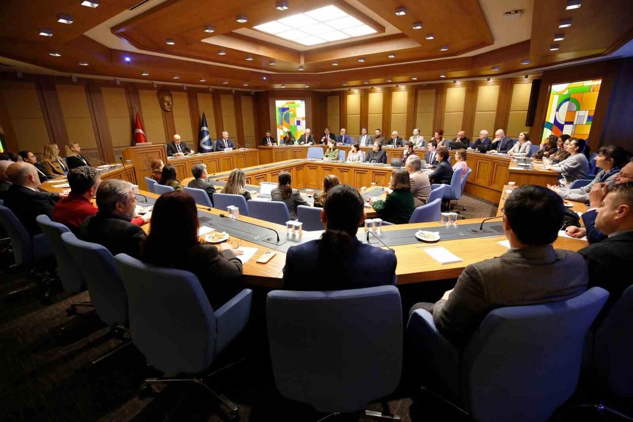 ANADOLU ÜNİVERSİTESİNİN DÖRT GÜN SÜREN YÜKSEKÖĞRETİM KALİTE KURULU (YÖKAK) KURUMSAL AKREDİTASYON...