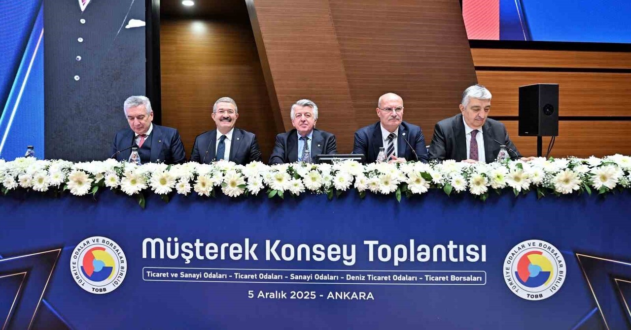 ANKARA TİCARET ODASI (ATO) BAŞKANI GÜRSEL BARAN, "ENFLASYONLA MÜCADELENİN KARARLILIKLA...