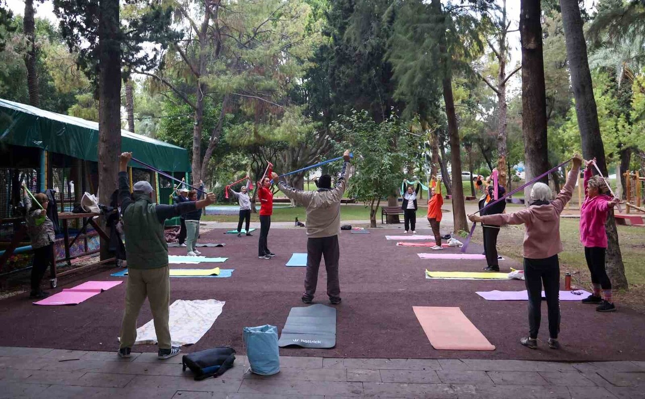 ANTALYA BÜYÜKŞEHİR BELEDİYESİ’NİN KENT SAKİNLERİNİN GÜNE DAHA DİNÇ VE SAĞLIKLI BAŞLAMASI İÇİN...