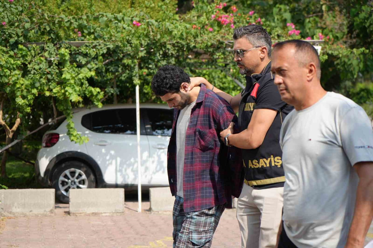 ANTALYA’DA 45 YAŞINDAKİ TRANS BİREY NİDA NAZLIER’İN EVİNDE ÖLDÜRÜLMESİNE İLİŞKİN DAVADA, HAKKINDA...