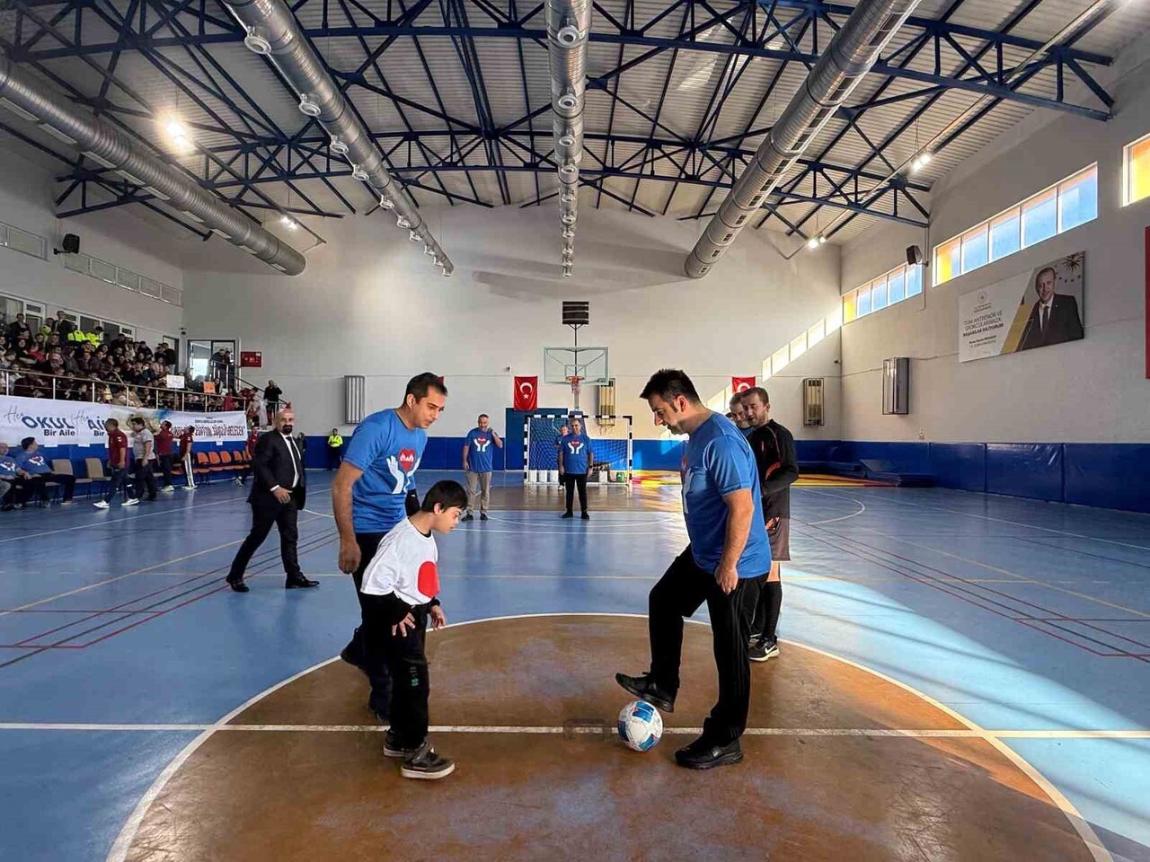 ANTALYA’NIN GAZİPAŞA İLÇESİNDE, 3 ARALIK DÜNYA FARKINDALIK GÜNÜ KAPSAMINDA ÖZEL GEREKSİNİMLİ...