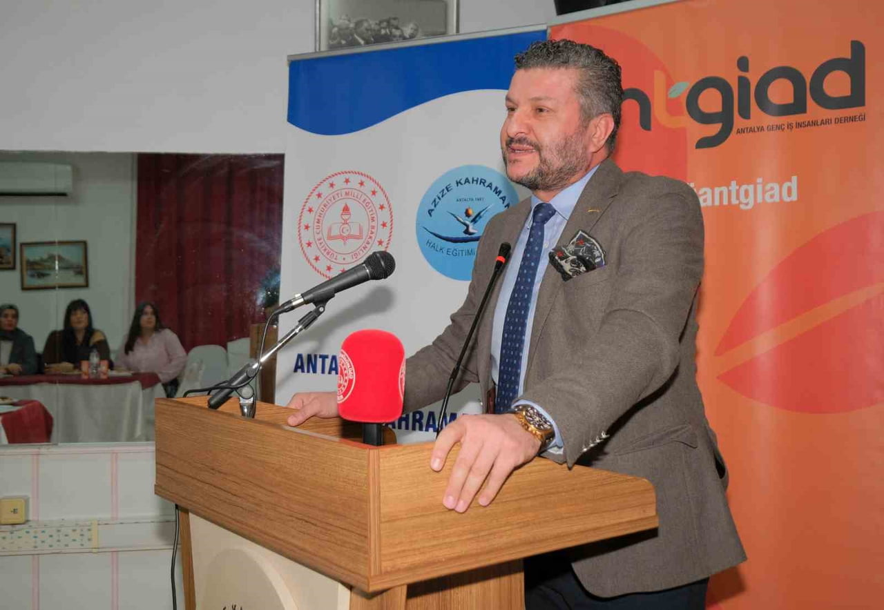 ANTGİAD YÖNETİM KURULU BAŞKANI ERCAN YAVAŞ KONUŞMA YAPTI