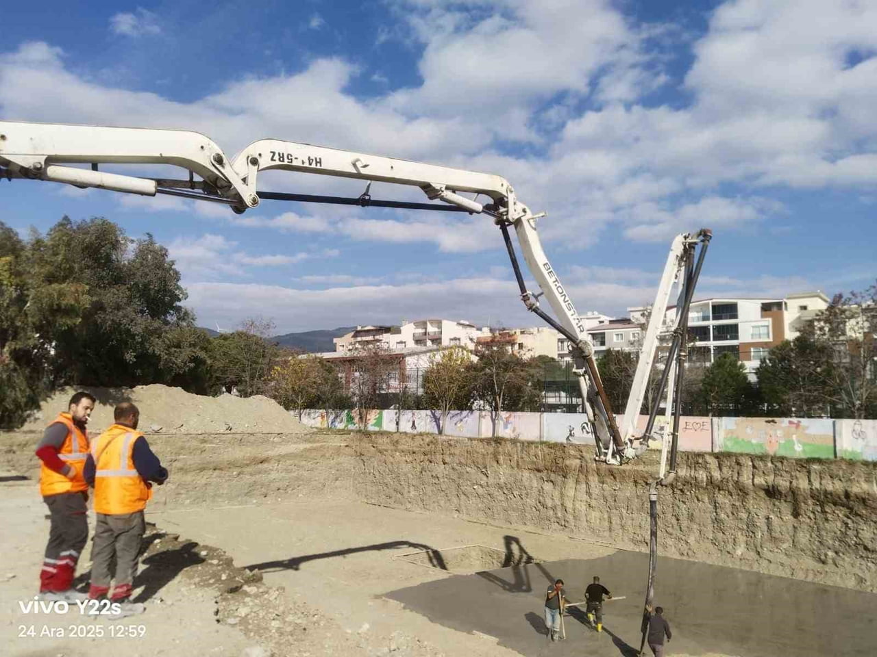 ATATÜRK OKULUNUN TEMELİ ATILDI