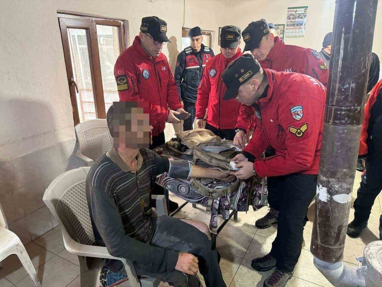 AYDIN'IN SULTANHİSAR İLÇESİNDE 30 KASIM'DAN BU YANA KAYIP OLAN BİR KİŞİ, JANDARMA EKİPLERİNCE...