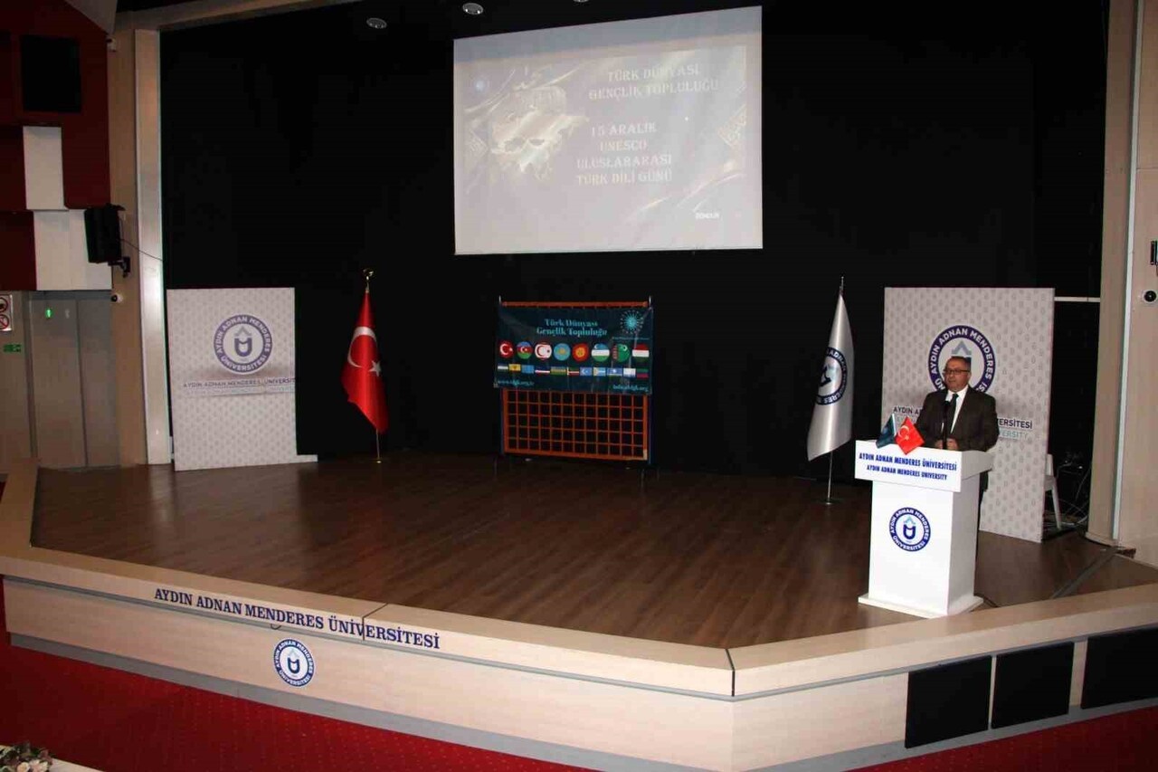 AYDIN ADNAN MENDERES ÜNİVERSİTESİ’NDE, DÜZENLENEN KONFERANSTA TÜRKÇENİN TARİHİ, GELİŞİMİ VE TÜRK...