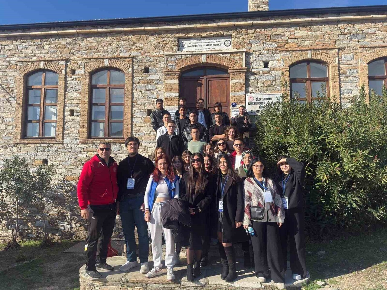 AYDIN GENÇLİK MERKEZİ İLE AYDIN ADNAN MENDERES ÜNİVERSİTESİ (ADÜ) SOSYOKÜLTÜREL FAALİYETLER...