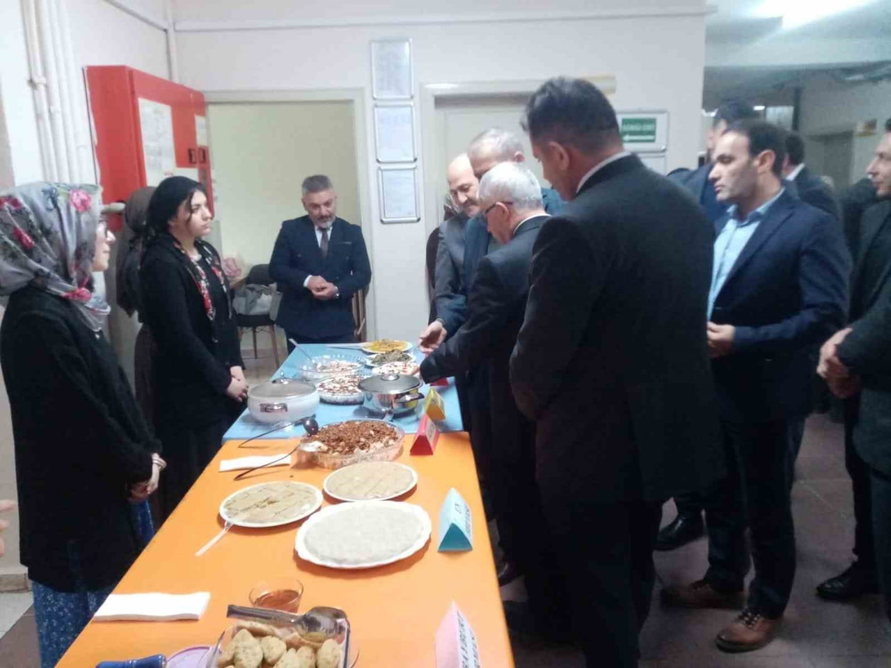 AYDINTEPE’DE ÖĞRENCİLER BAYBURT’UN YÖRESEL LEZZETLERİNİ TANITTI