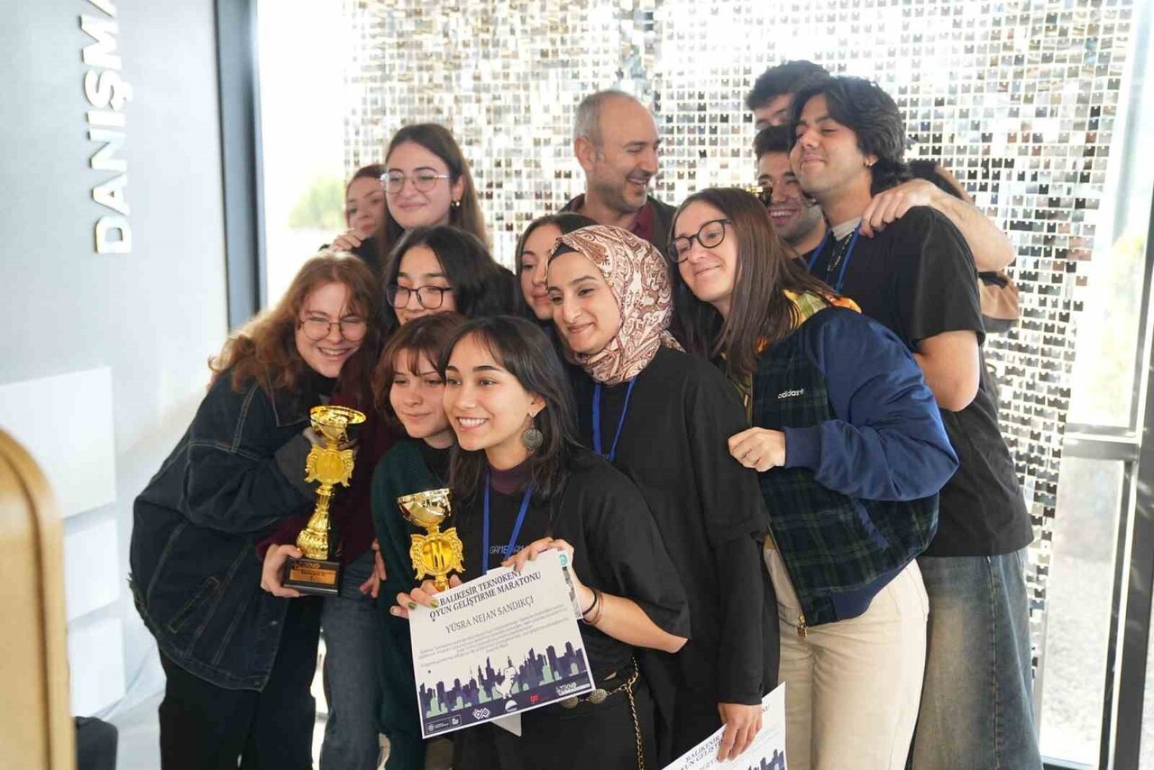 BALIKESİR TEKNOKENT OYUN GELİŞTİRME KAMPI GERÇEKLEŞTİRİLDİ