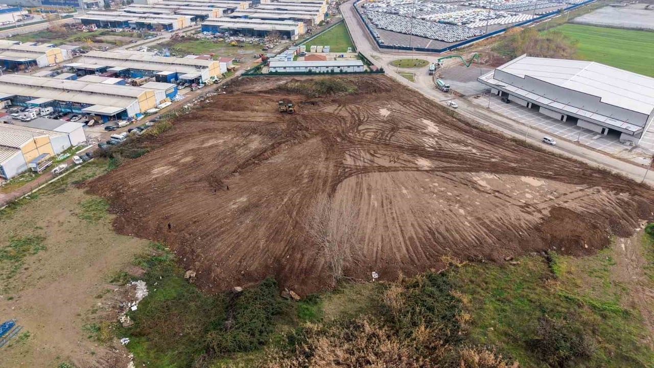 BAŞİSKELE'DE, SOKAK HAYVANLARININ YAŞAM KOŞULLARINI İYİLEŞTİRMEK İÇİN PROTEO SOKAK HAYVANLARI...