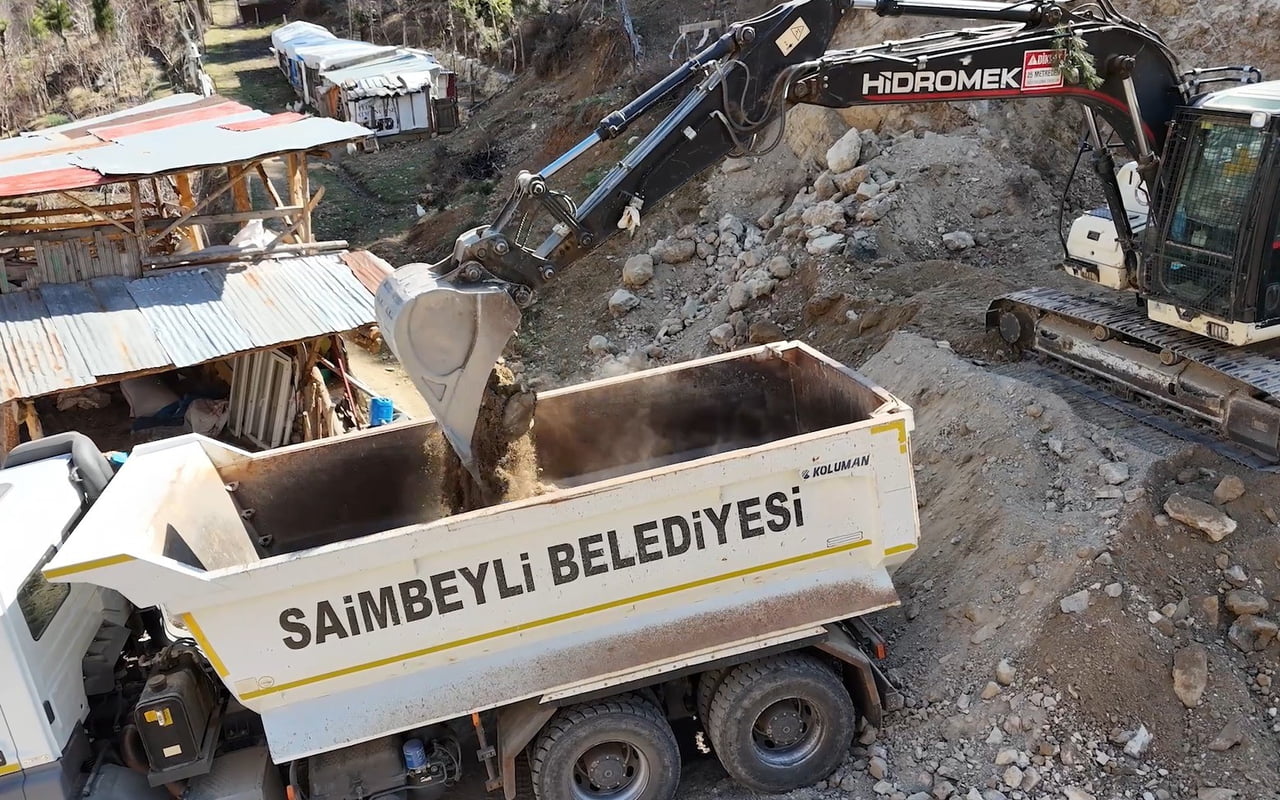 BAŞKAN DAL, "SAİMBEYLİ’DE ÜRETEN VE SAHADA KARŞILIĞI OLAN BİR BELEDİYECİLİK ANLAYIŞIYLA...